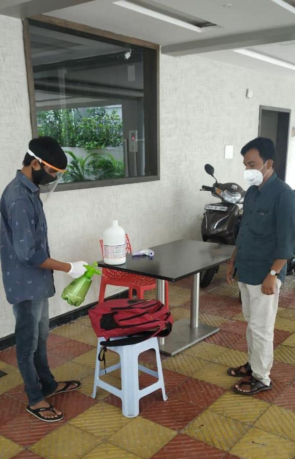 Our Nest Banjara Hotel Hyderabad Esterno foto