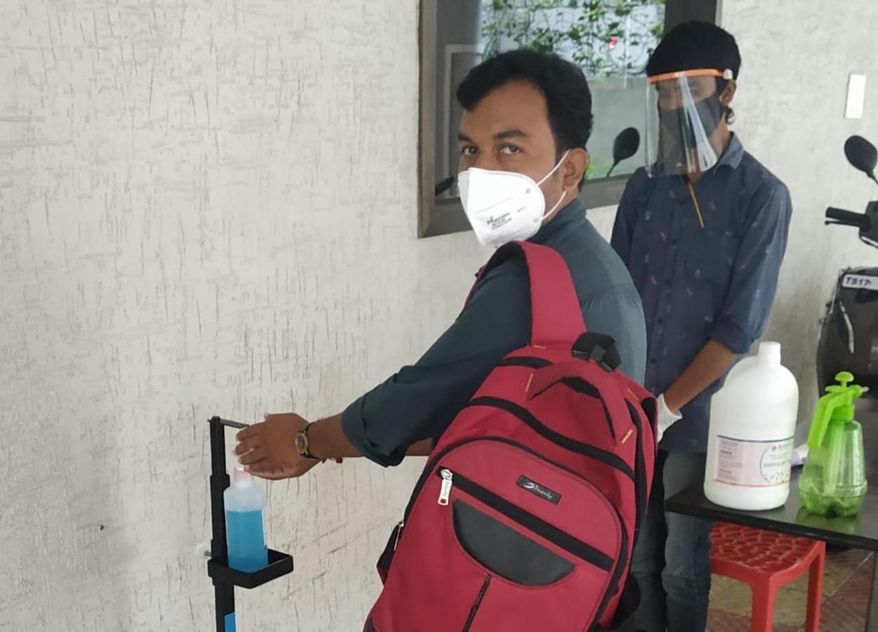 Our Nest Banjara Hotel Hyderabad Esterno foto